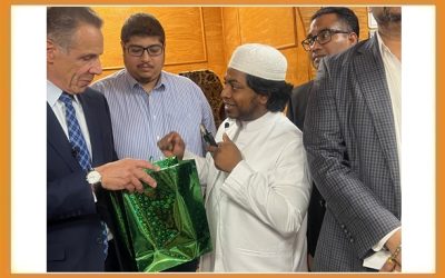 নিউইয়র্কে বাংলাদেশী মসজিদে মেয়র প্রার্থী ক্যুমো